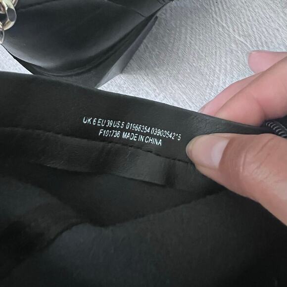 ASOS Design Black Western Ankle Boots with Gold Chain - Size 8 NWOB - Picture 6 of 7